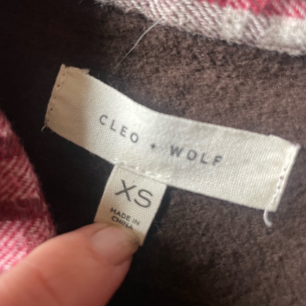 Size XS Shacket - Picture 2 of 3
